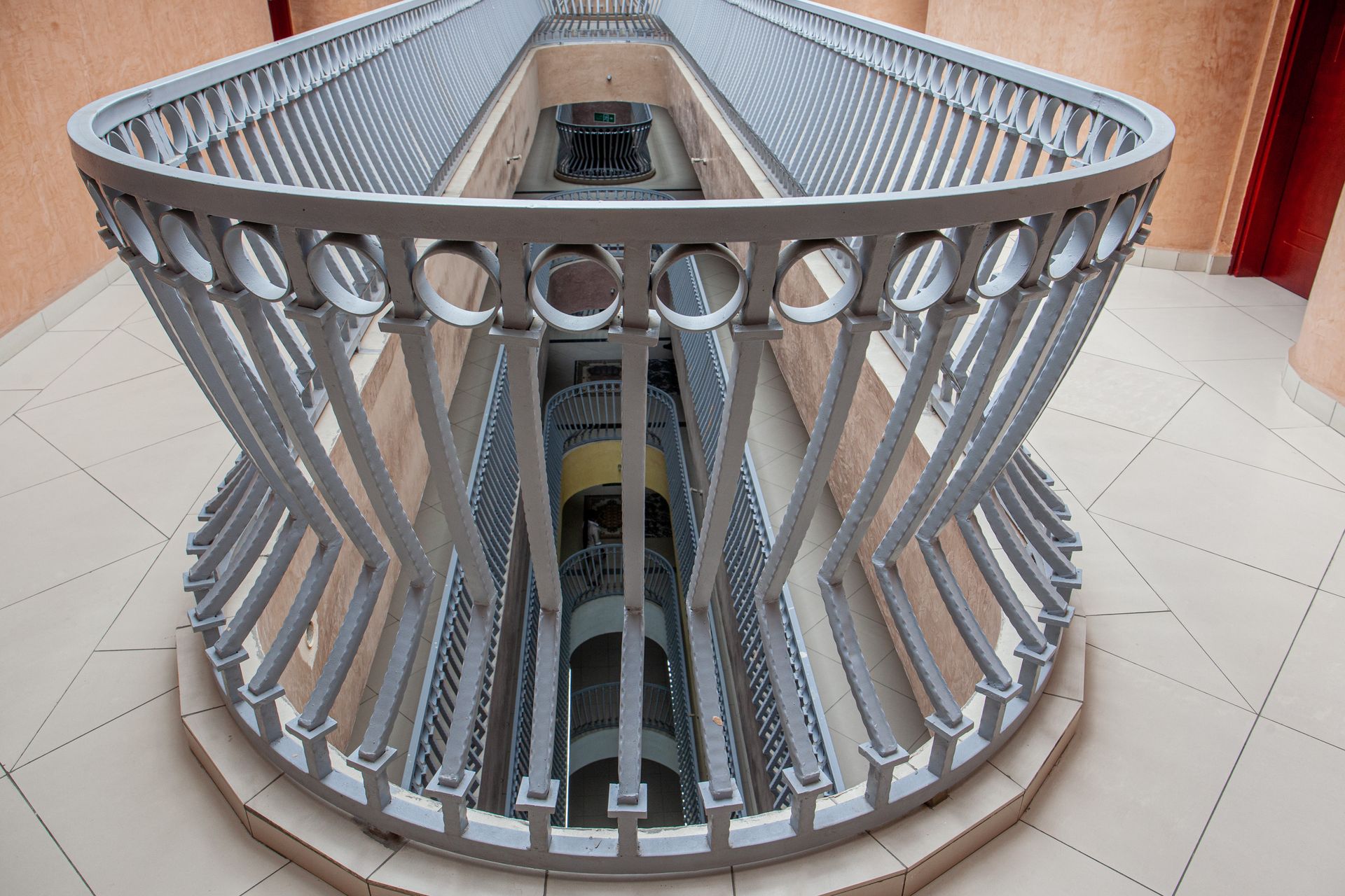 Intérieur élégant Hôtel Mickel Cameroun