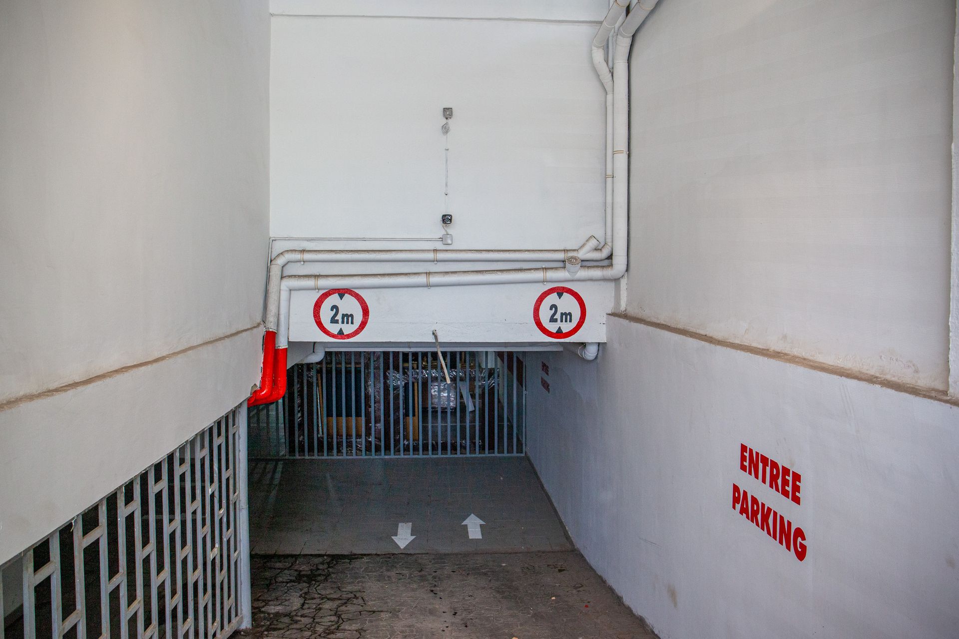Parking sécurisé Hôtel Mickel Douala